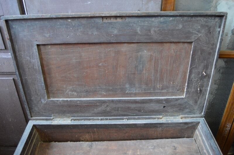 Beautiful old wooden chest table low XIX th patina trunk box