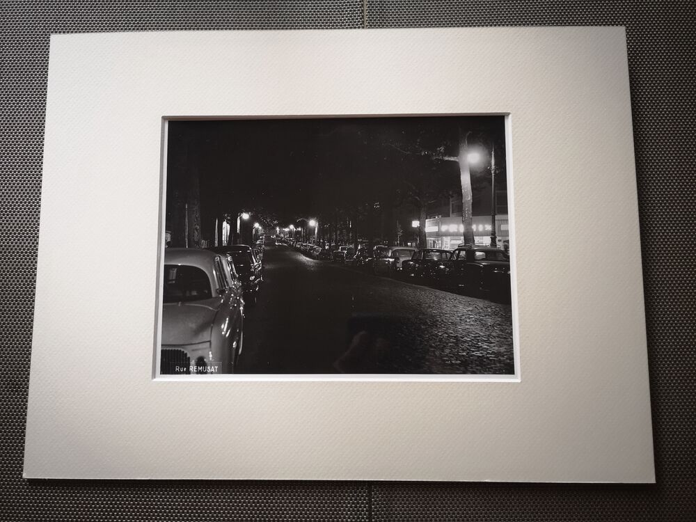 Photograph 18x24cm - Old black and white silver print - Rue Rémusat - 1950s-1960s