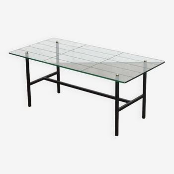 Table basse moderniste en verre et metal 1950