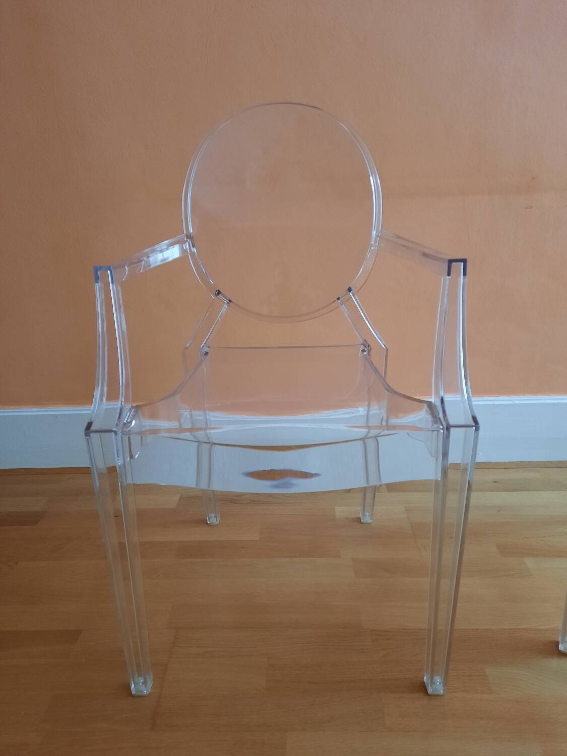 Pair of Louis Ghost Chairs, design Philippe Starck, Kartell edition
