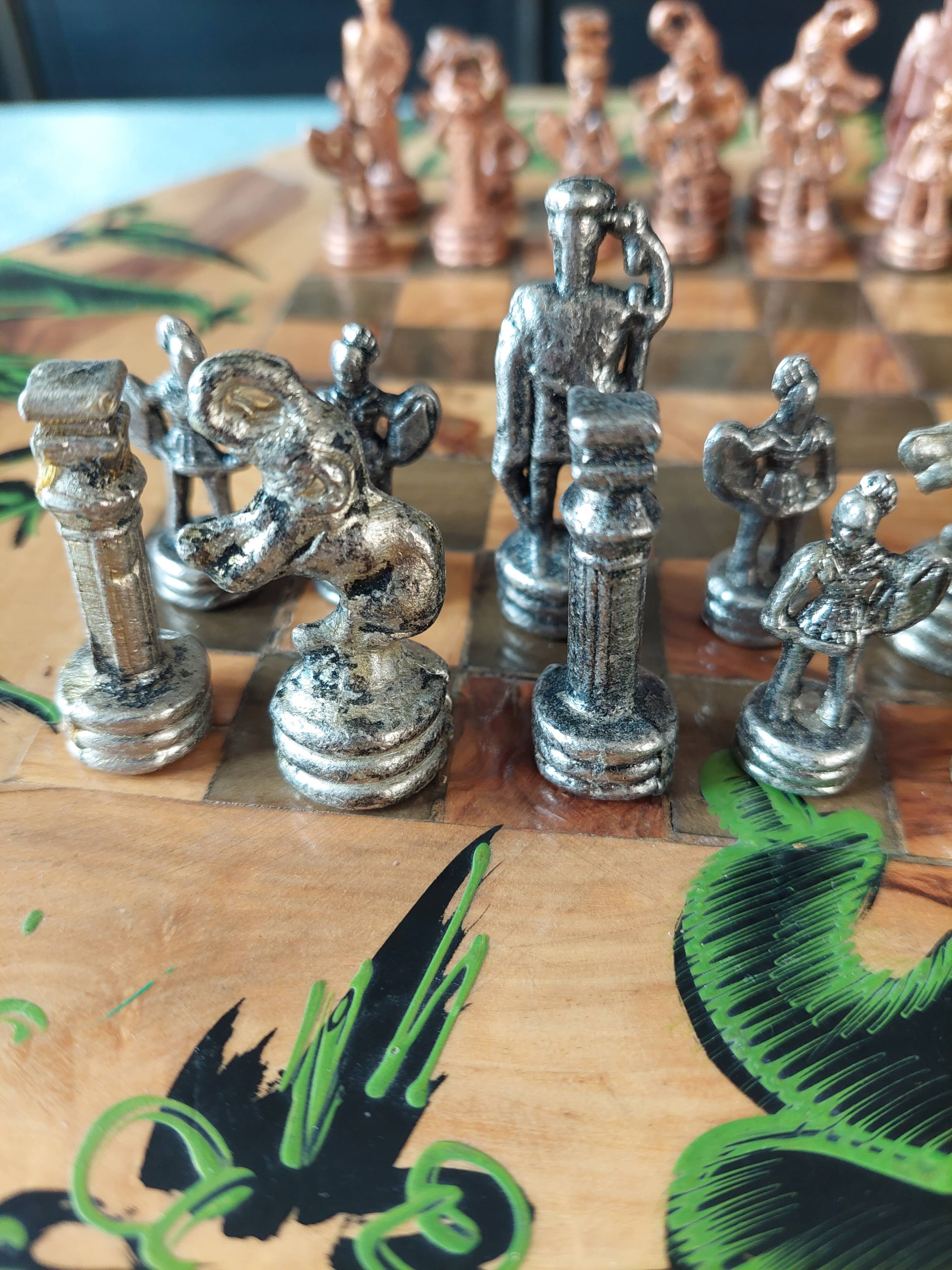 Wooden chess game