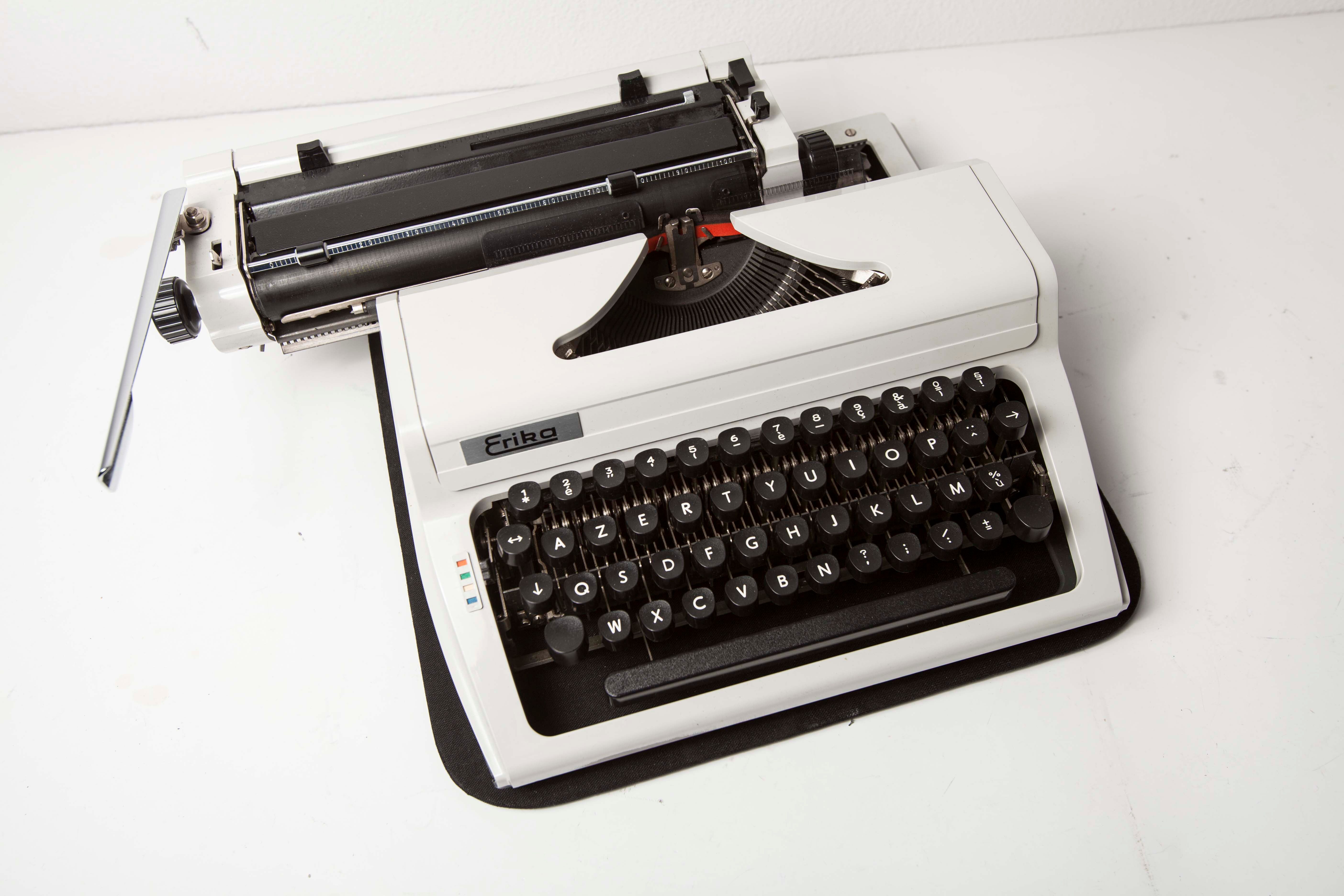Erika typewriter model 106 portable