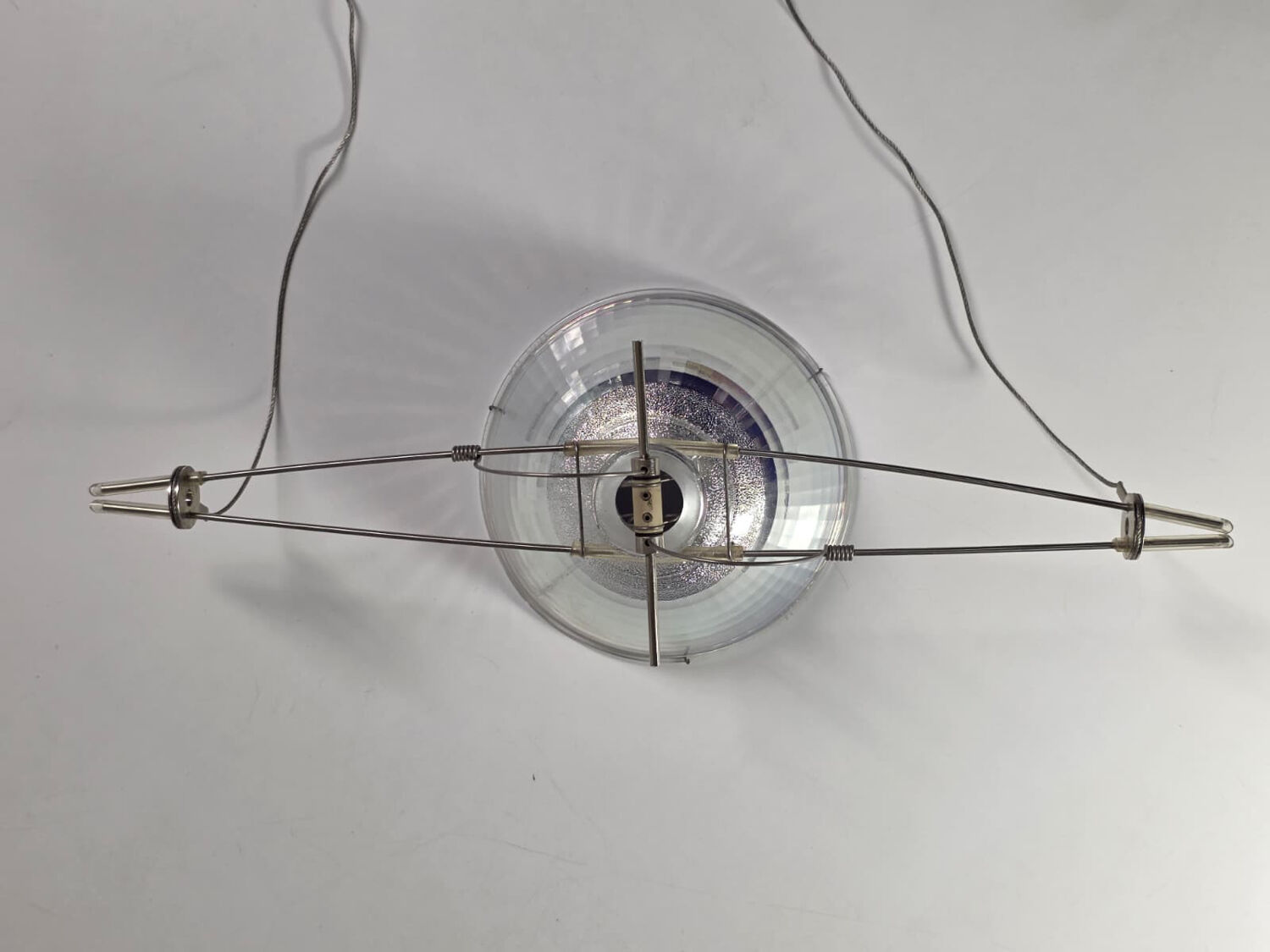 Suspension Llo Llu – Ingo Maurer – Poetic light design