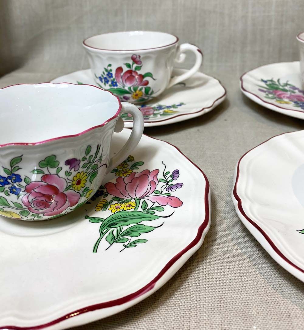 Coffee service, Luneville France. 6 cups 6 under cups