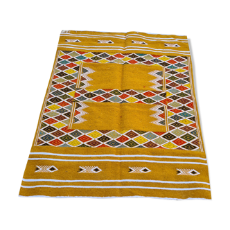 Tapis motarde à motifs berbères multicolores 95x135cm