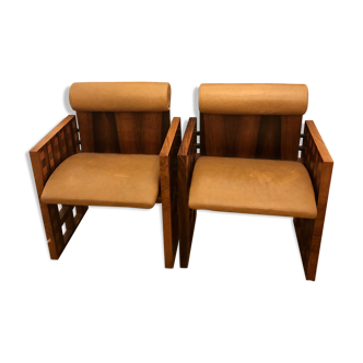 Pair of Mobil Girgi Armchairs, Wood and Leather.