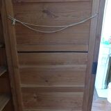 Pitch pine wood mirror bonnetiere