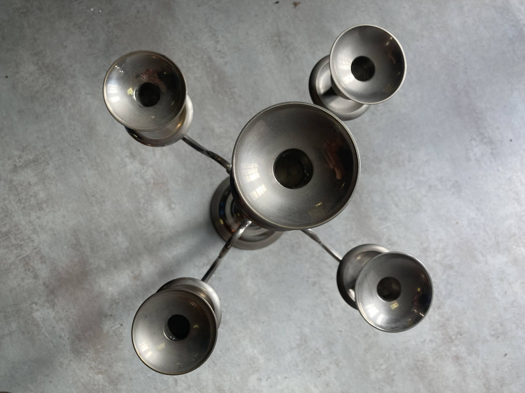 Grand vintage chandelier