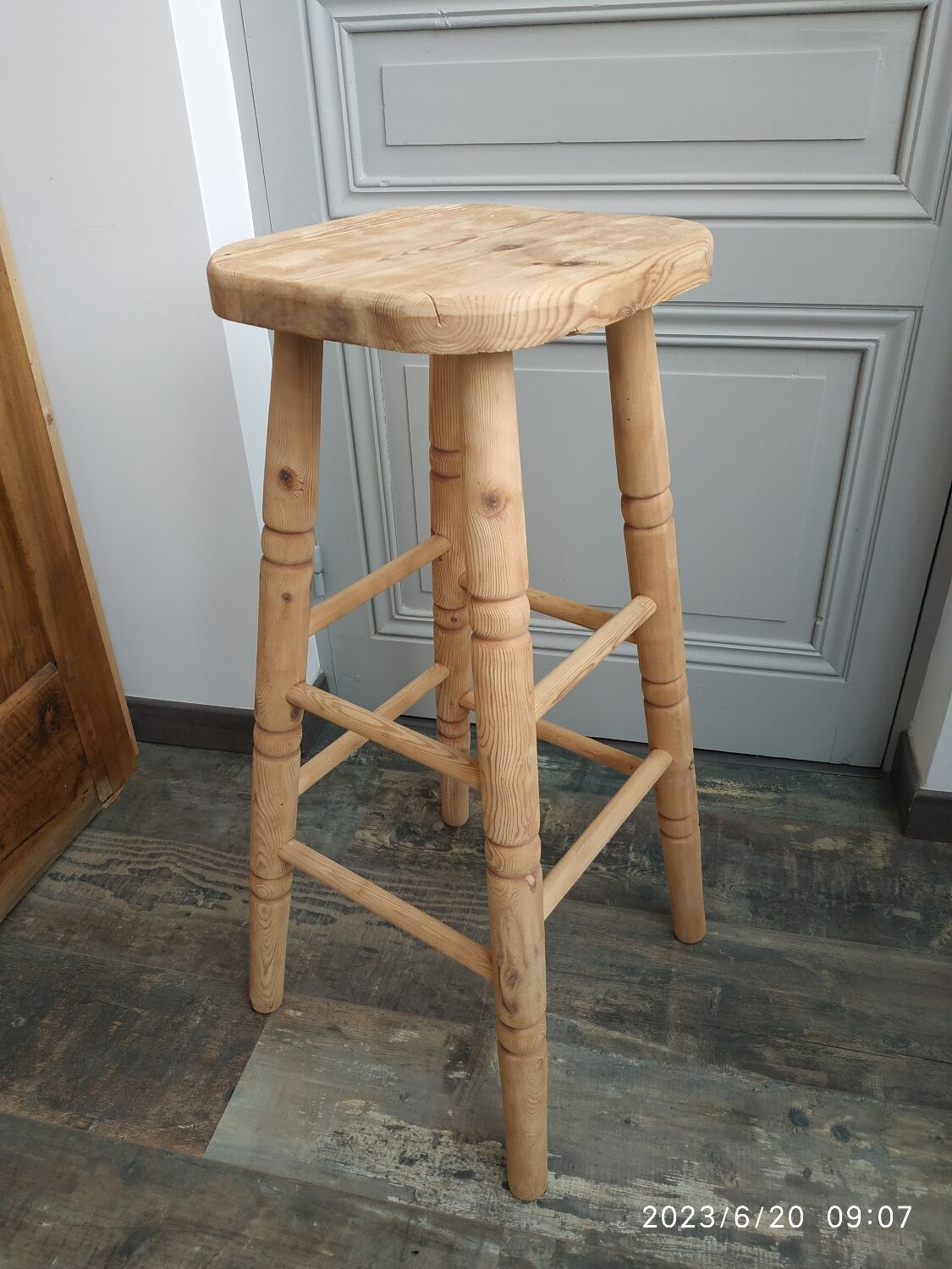 High stool