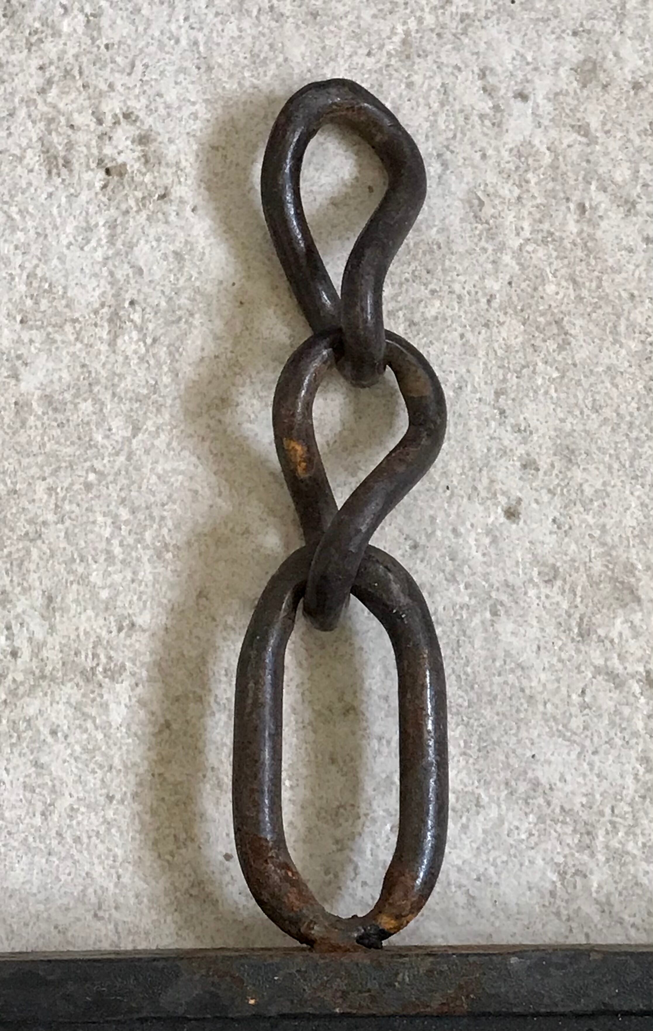 Undue metal mirror 19x34cm