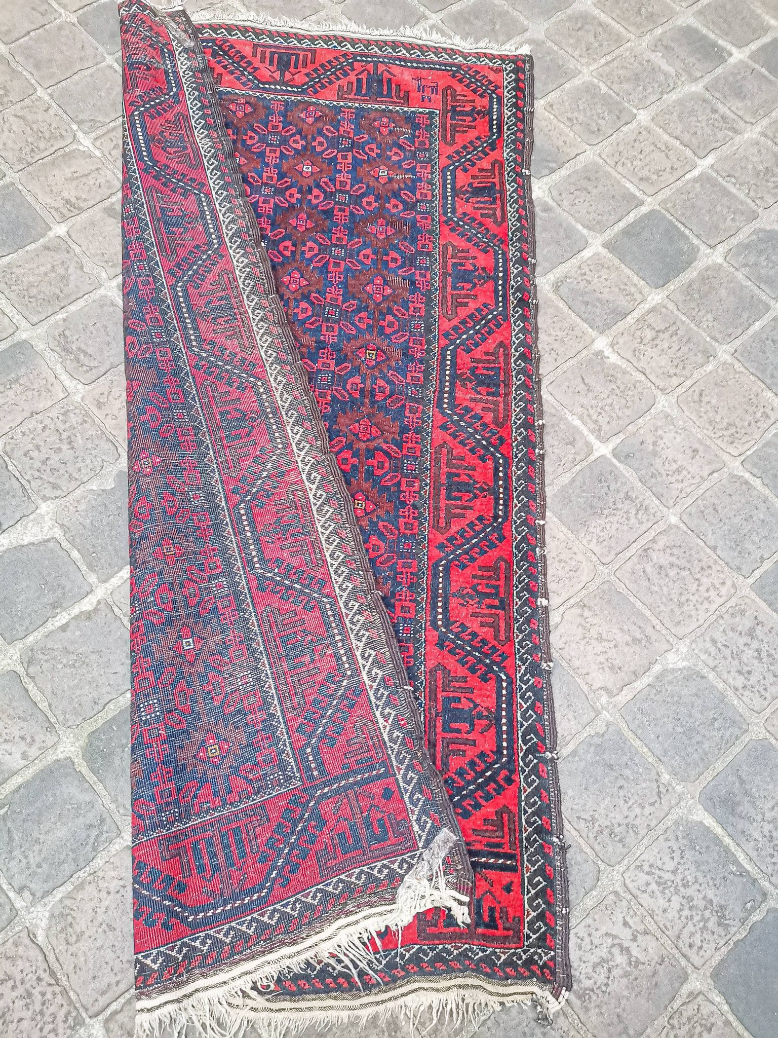 Vintage handmade Persian handmade carpet Belouch 175 x 100