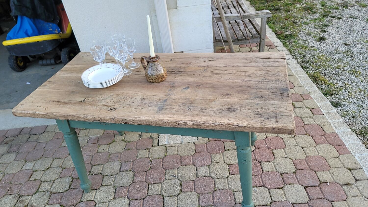 Farmhouse table