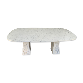 Carrara marble table