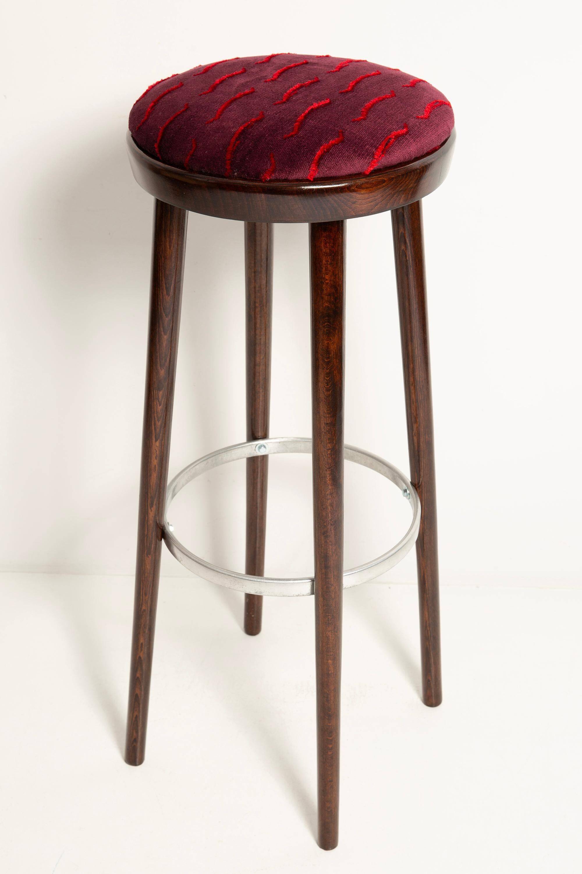 Bordeaux mid-century bar stool in velvet New Waves by Dedar, Europe, 1960s