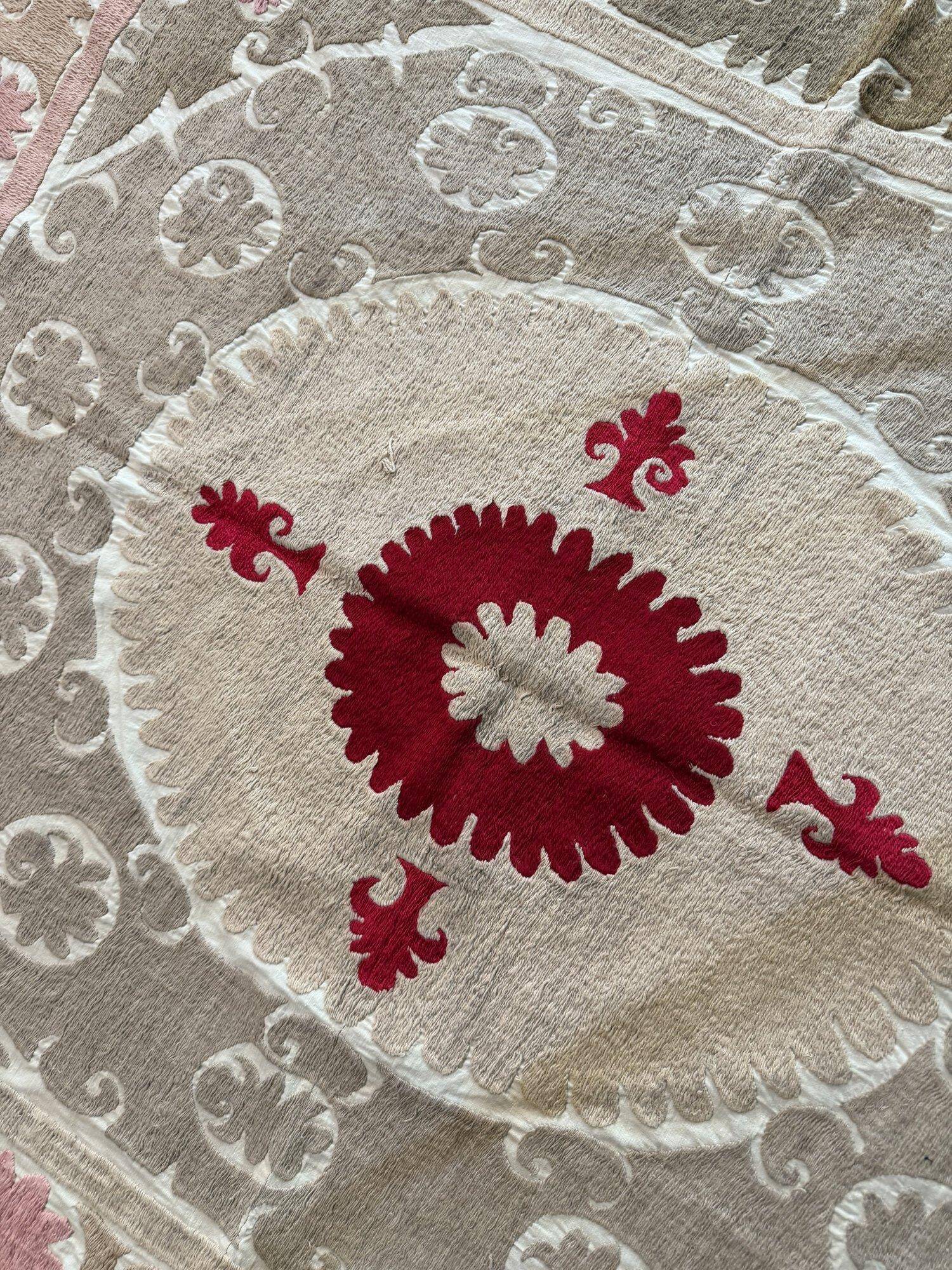Vintage hand-embroidered tablecloth 168x138 cm