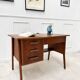 Bureau scandinave en teck