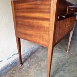 Sublime Louis XVI style walnut and walnut veneer dressing table