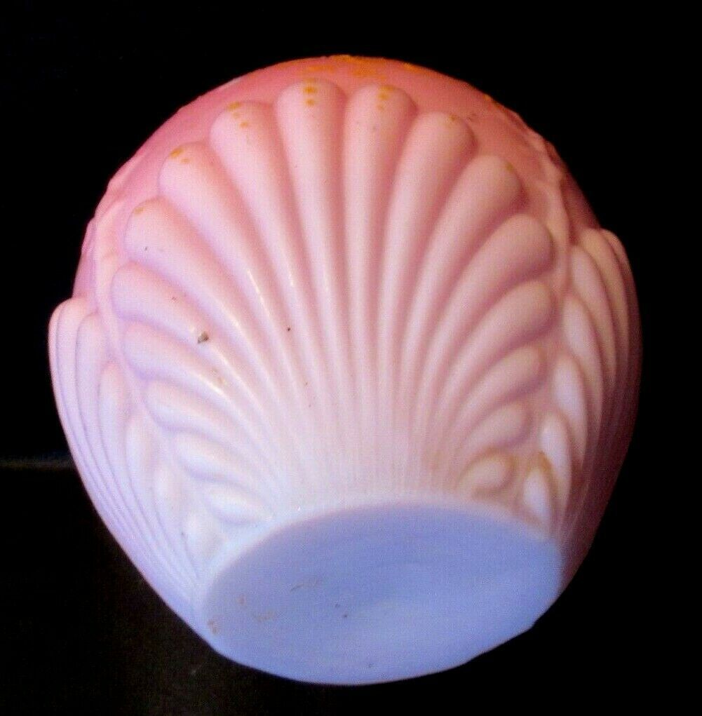 Art deco ball vase in pink opaline enamelled with flowers, 4 shells in relief