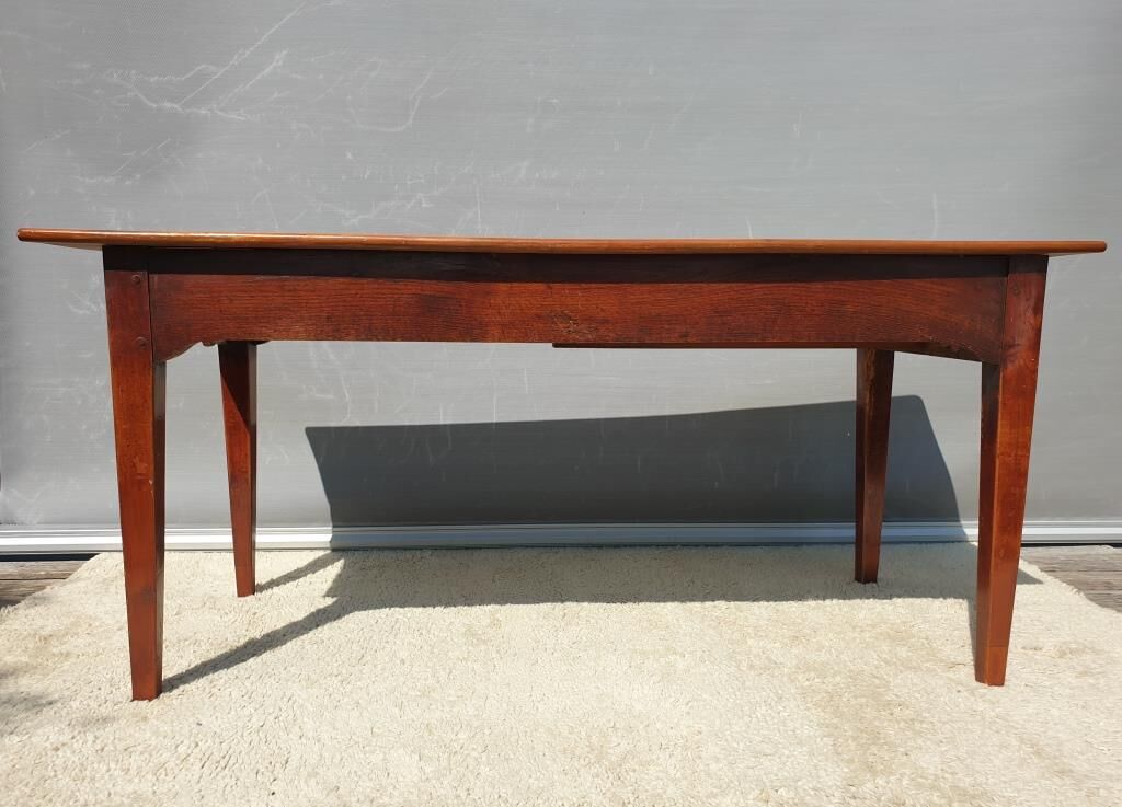 Farm table office served nineteenth