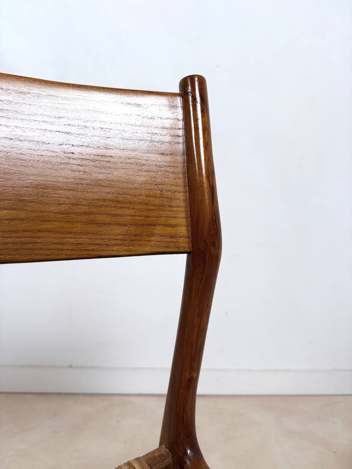 Set of 6 Gessef chairs model "Havana"