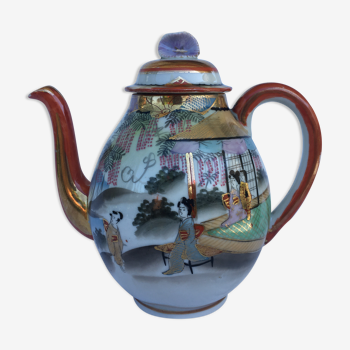 Porcelain teapot with Japanese decoration