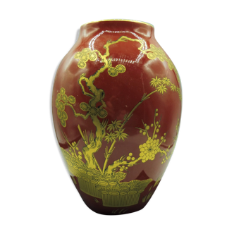 Porcelain vase of Limoges Bernardaud model Seoul