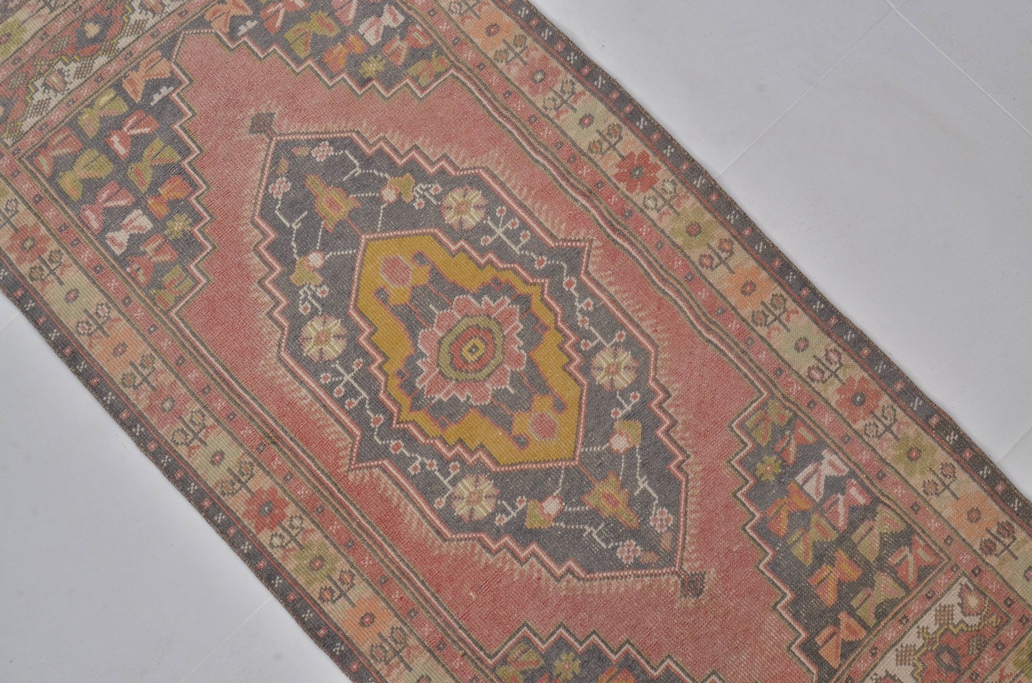 Floral Vintage Handknotted Area Rug sku 2466