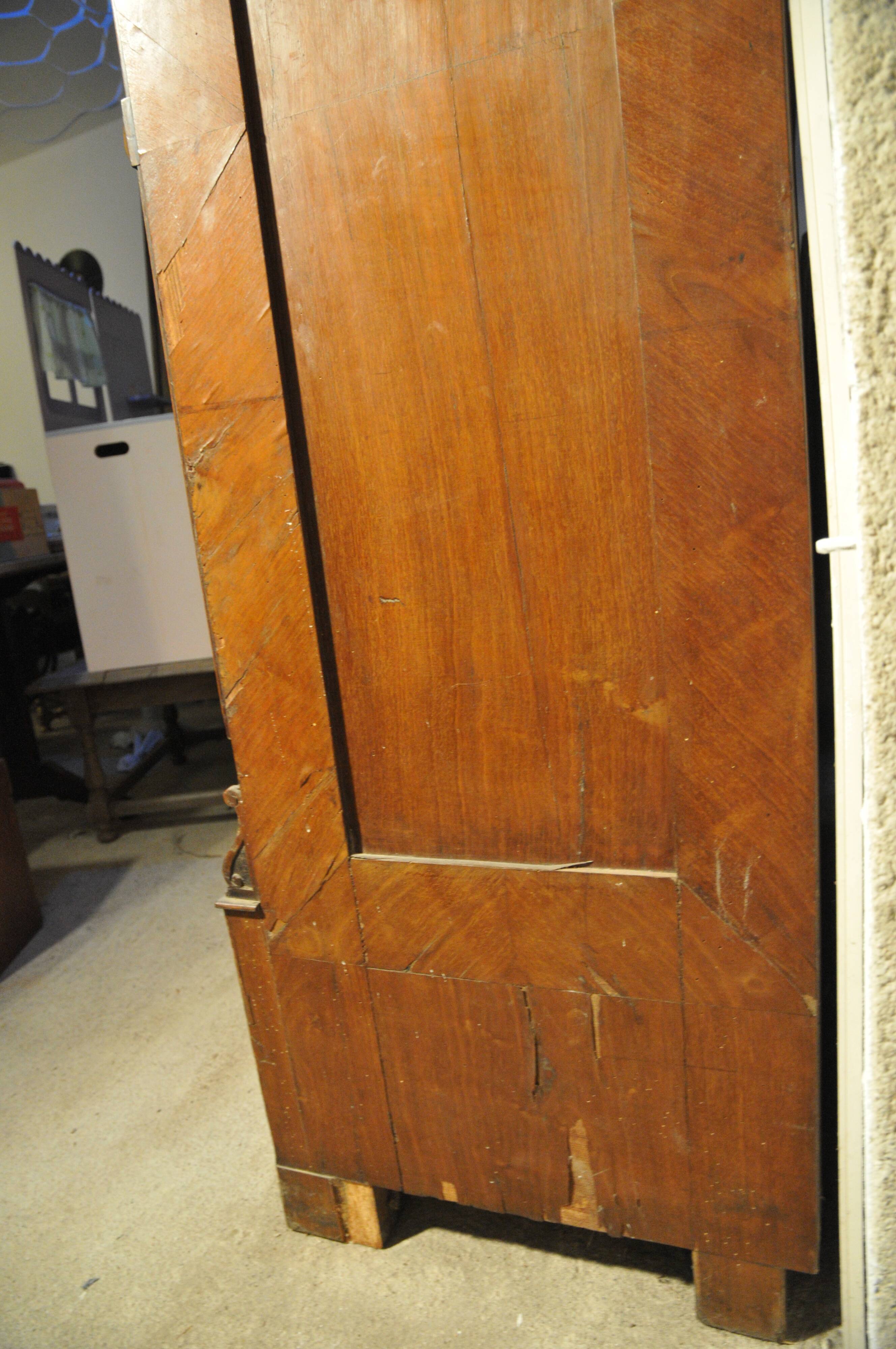 Cabinet with drawers boxes