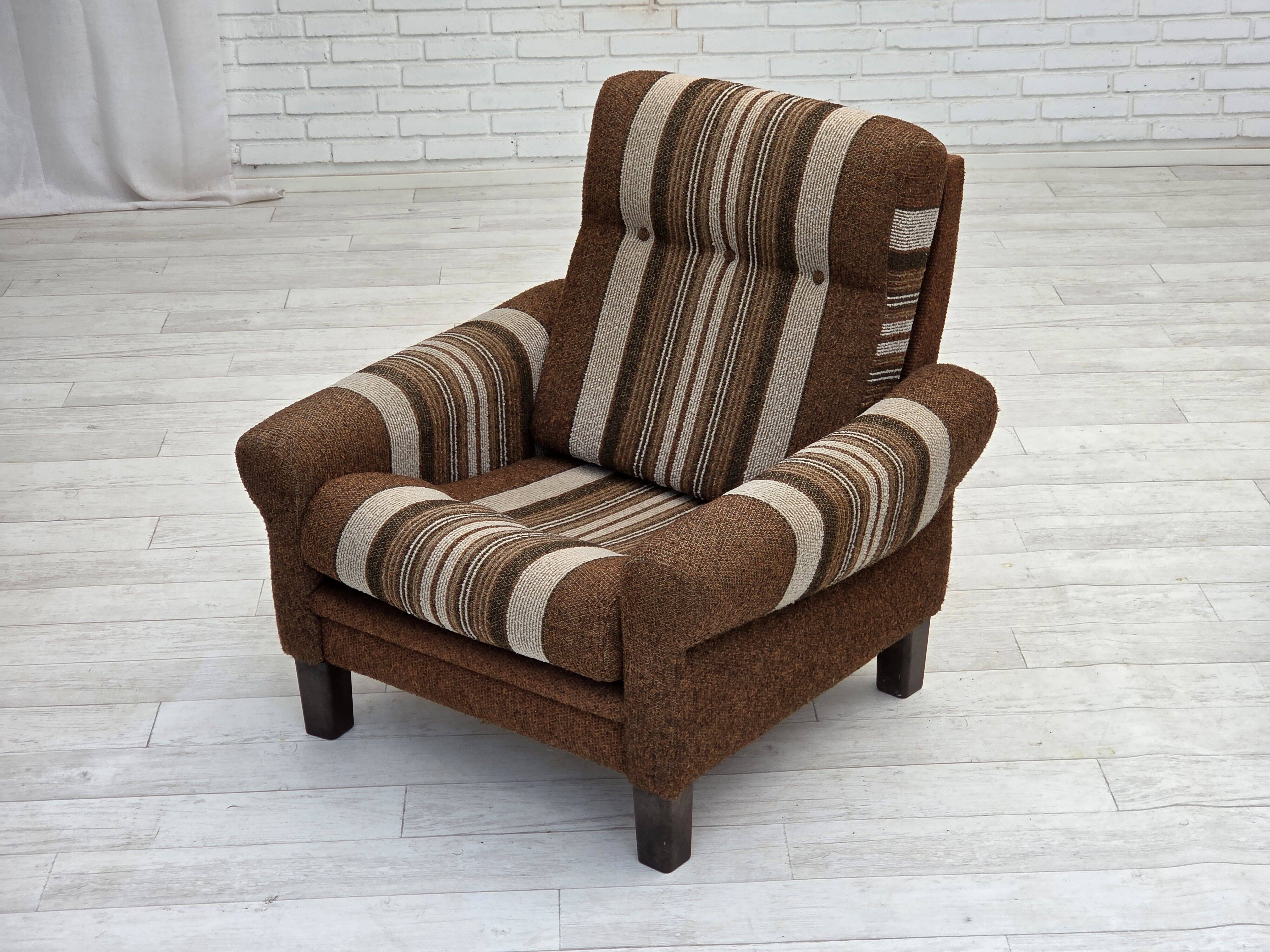Danish club chair from the 1970s, original wool upholstery, original condition.