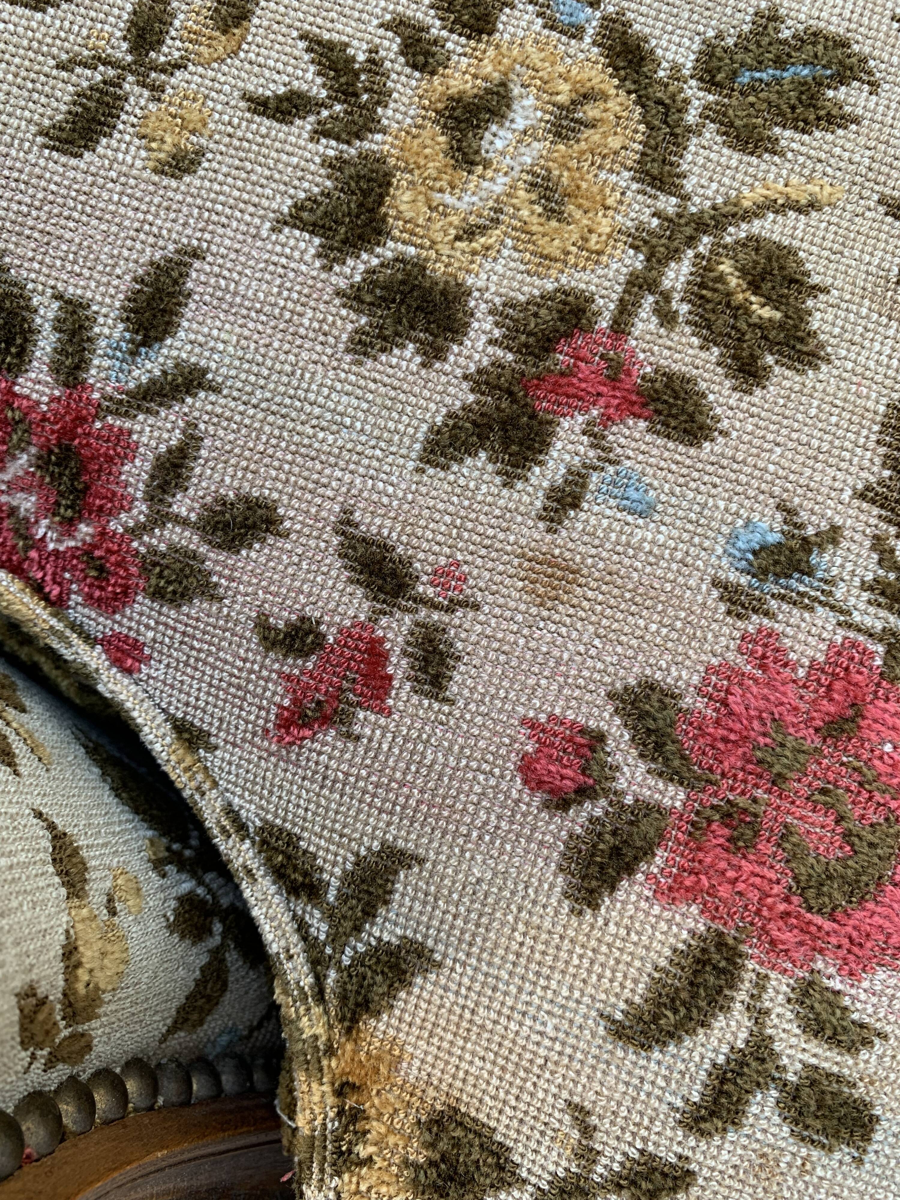 Antique Louis XV style shepherdess armchair in floral flocked fabric