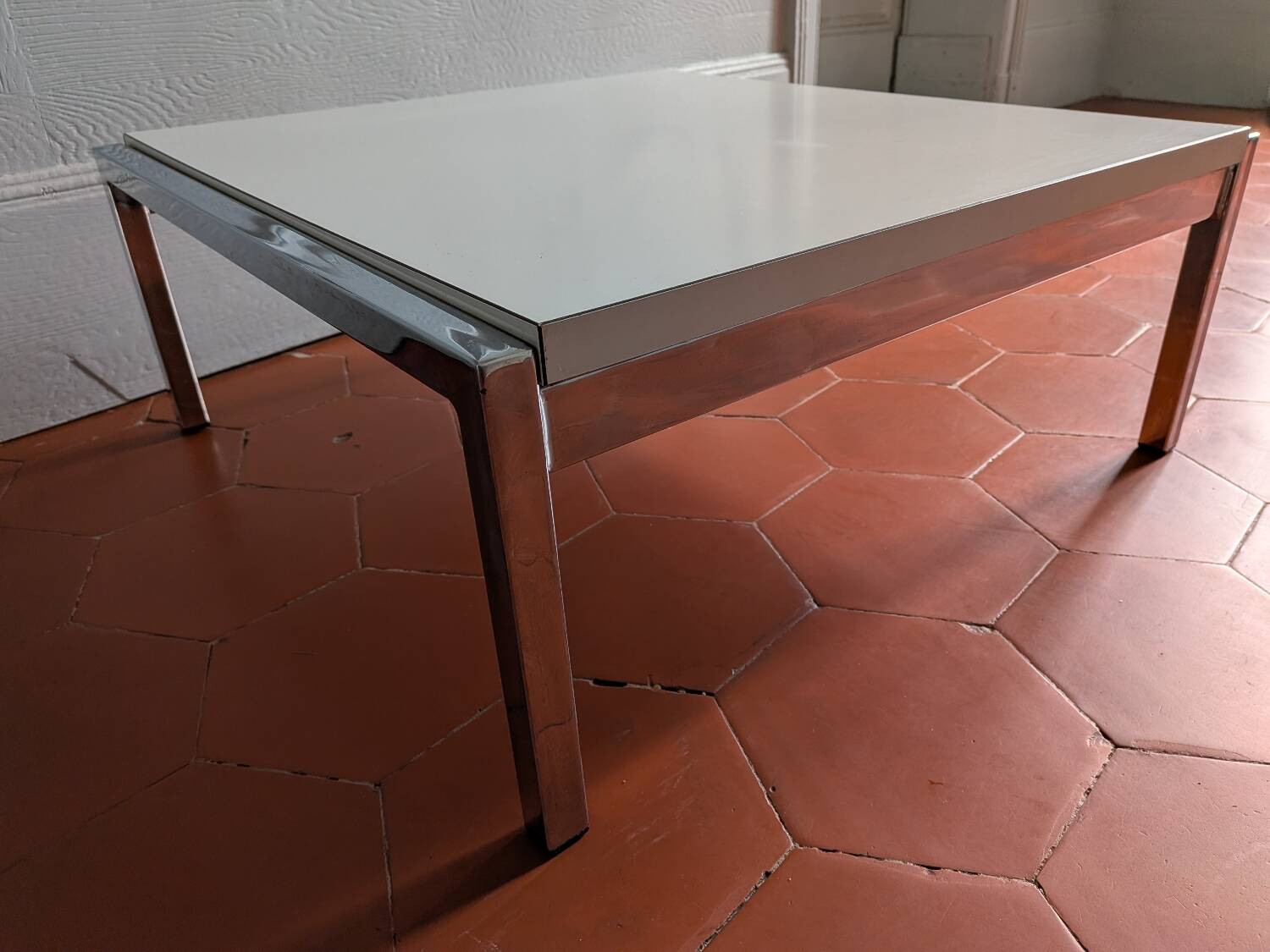 Airborne coffee table from the 1970s