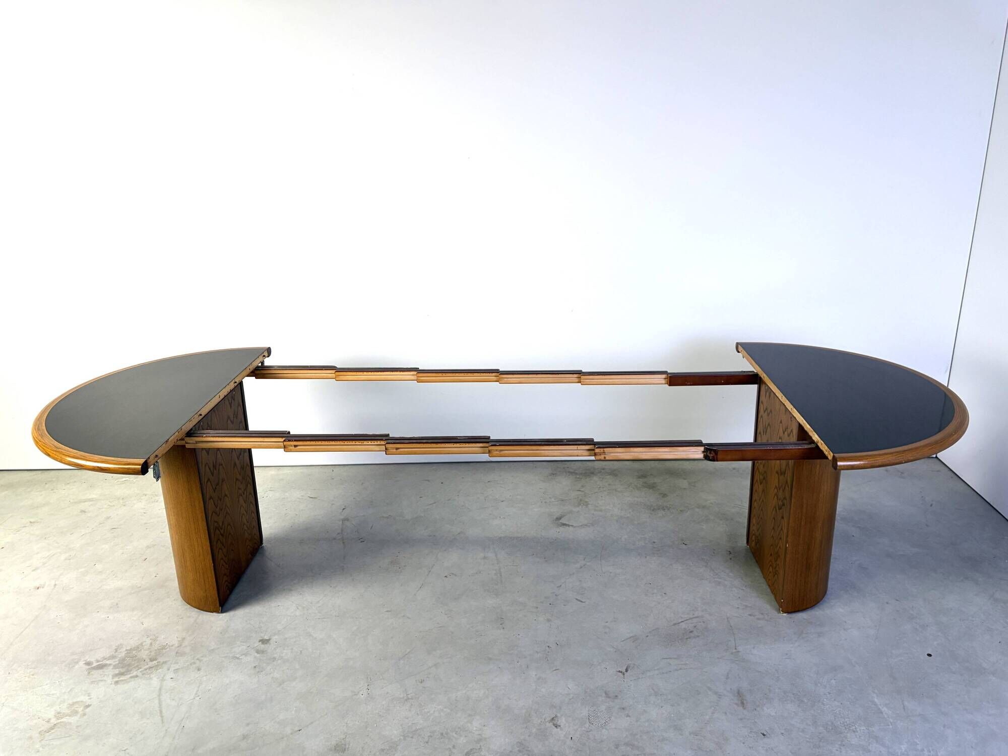 Vintage XL extendable dining table by Rincklake Van Endert, 1960s