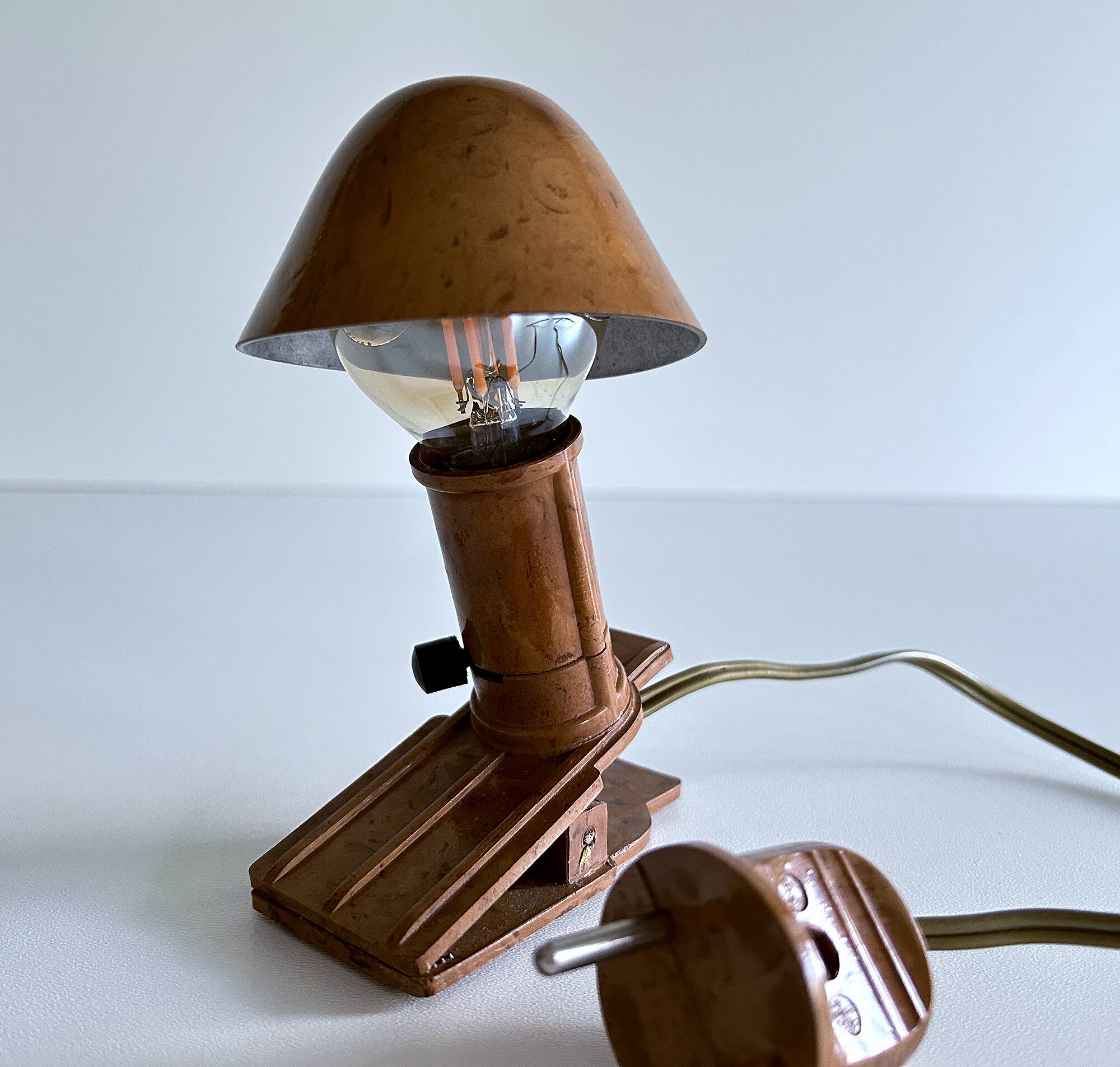 Lampe art deco d'appoint bakelite