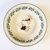 Digoin & Sarreguemines round dish, Rosa model, between 1920 and 1950
