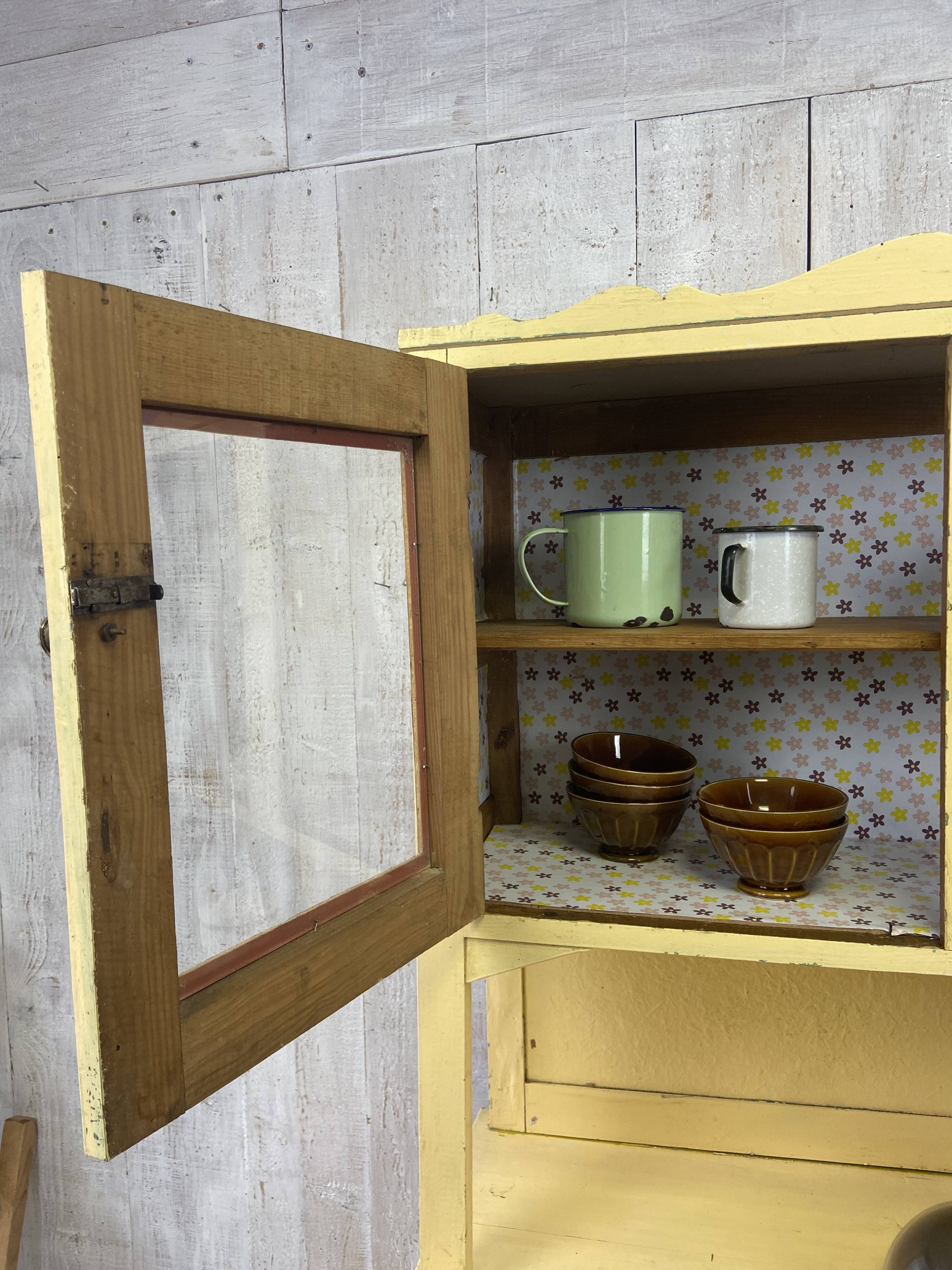 Kitchen dresser/sideboard