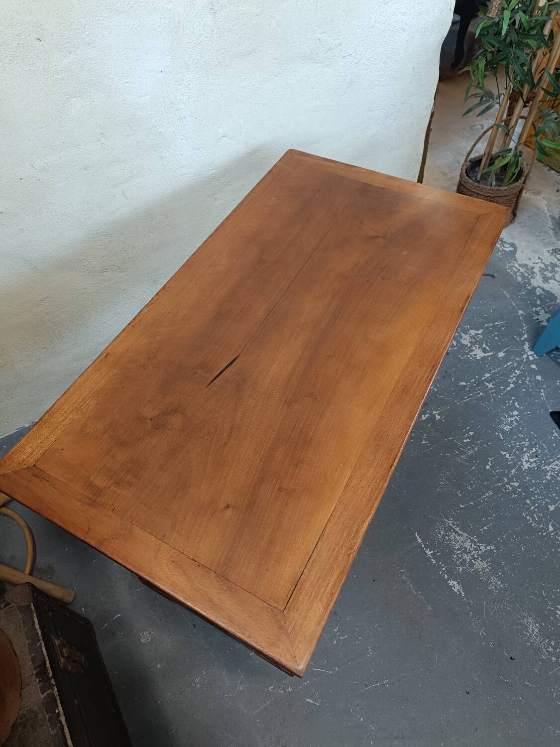 Bistro table