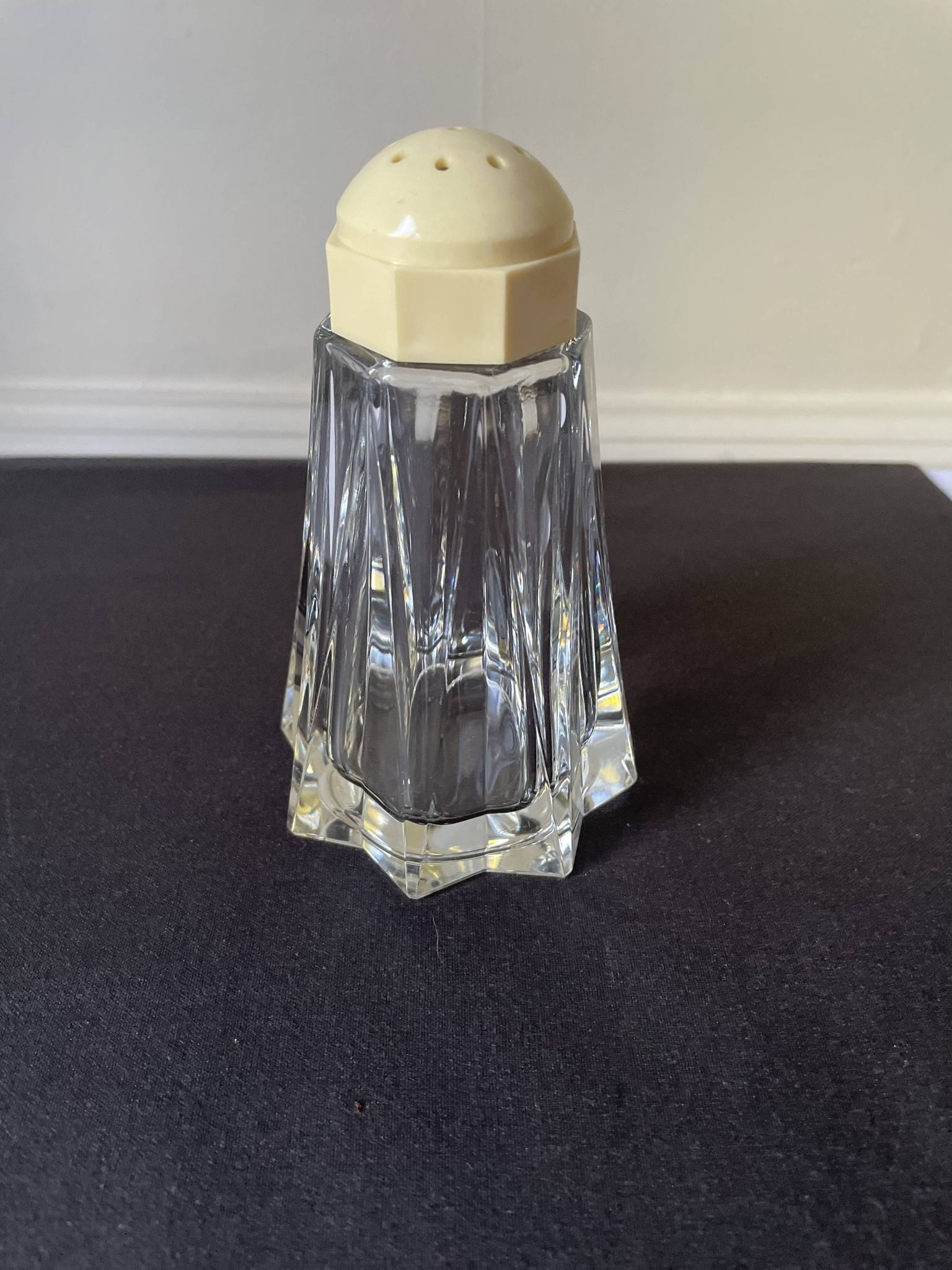Saupoudreuse cristal de Bohème