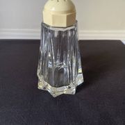 Saupoudreuse cristal de Bohème