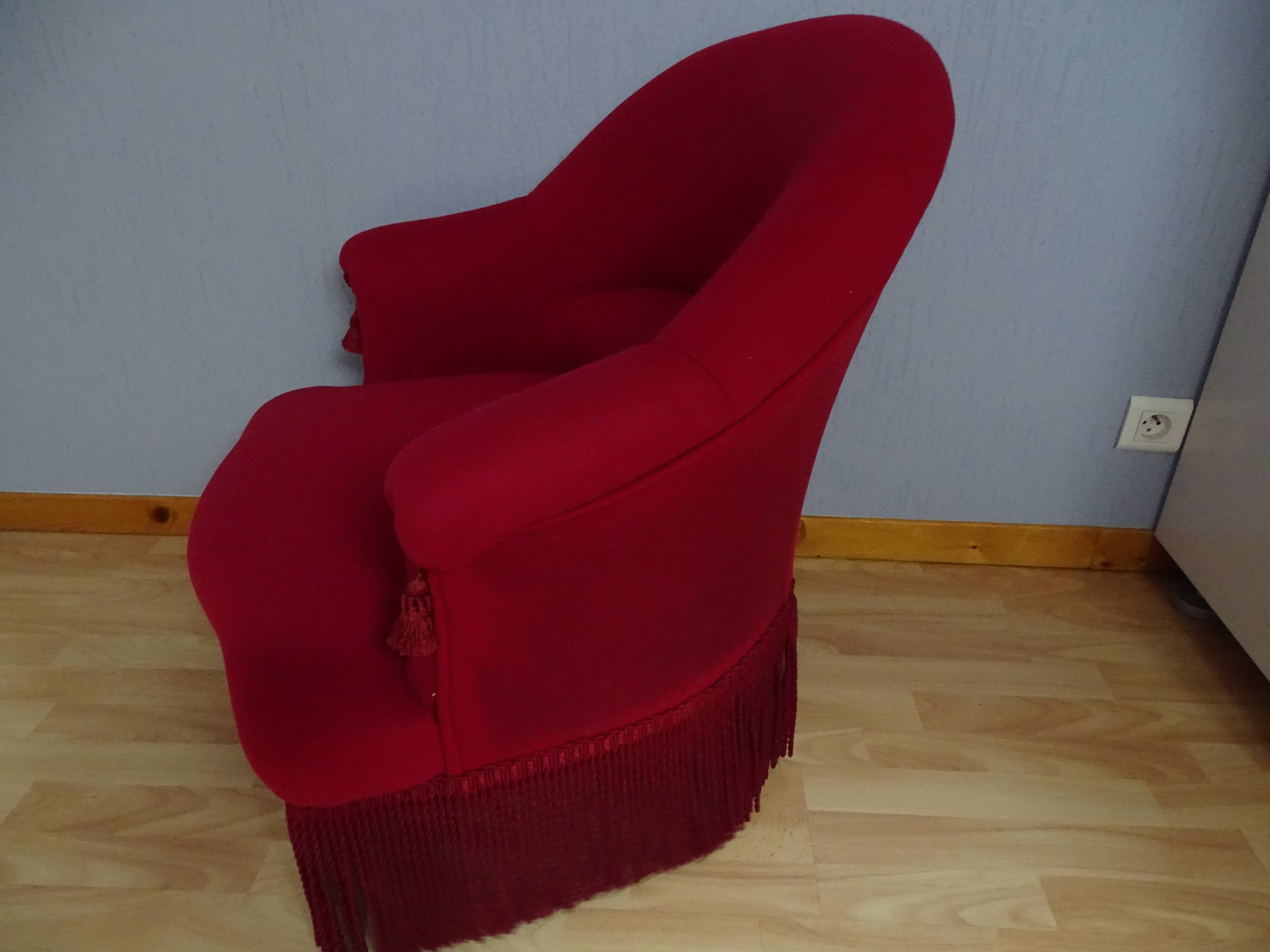 Red toad armchair vintage top