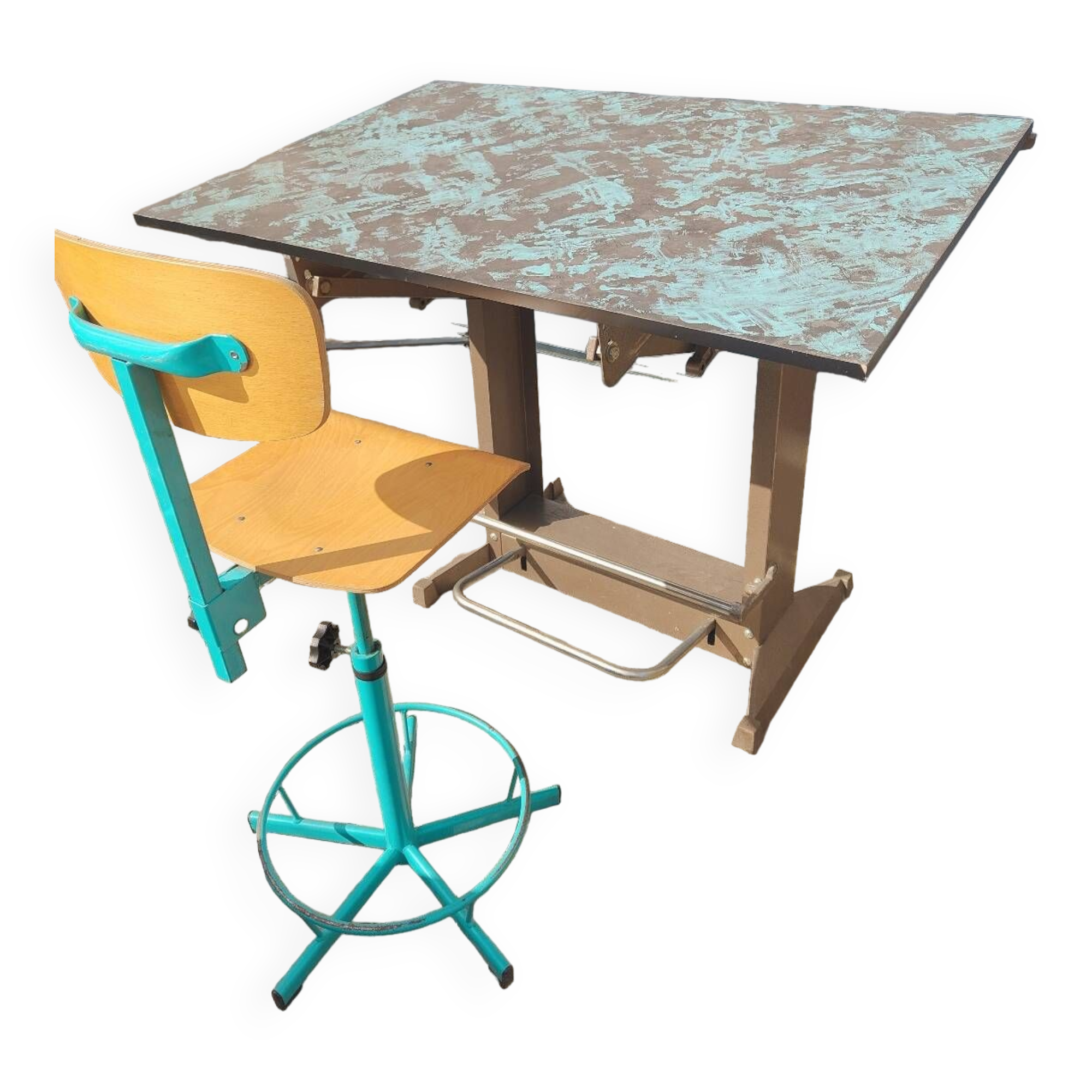 Architect's desk and its chair