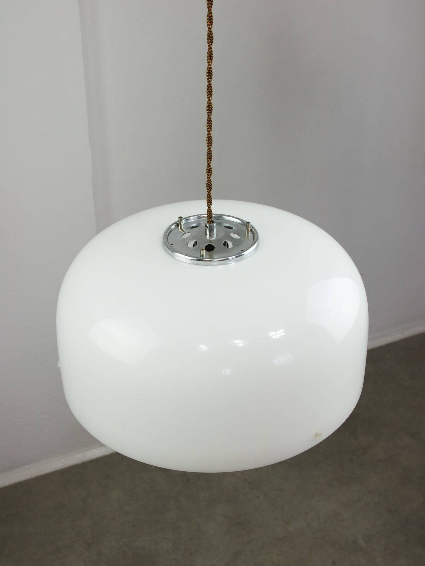 Italian White Medusa Pendant Lamp by Luigi Massoni for Guzzini, 1970s