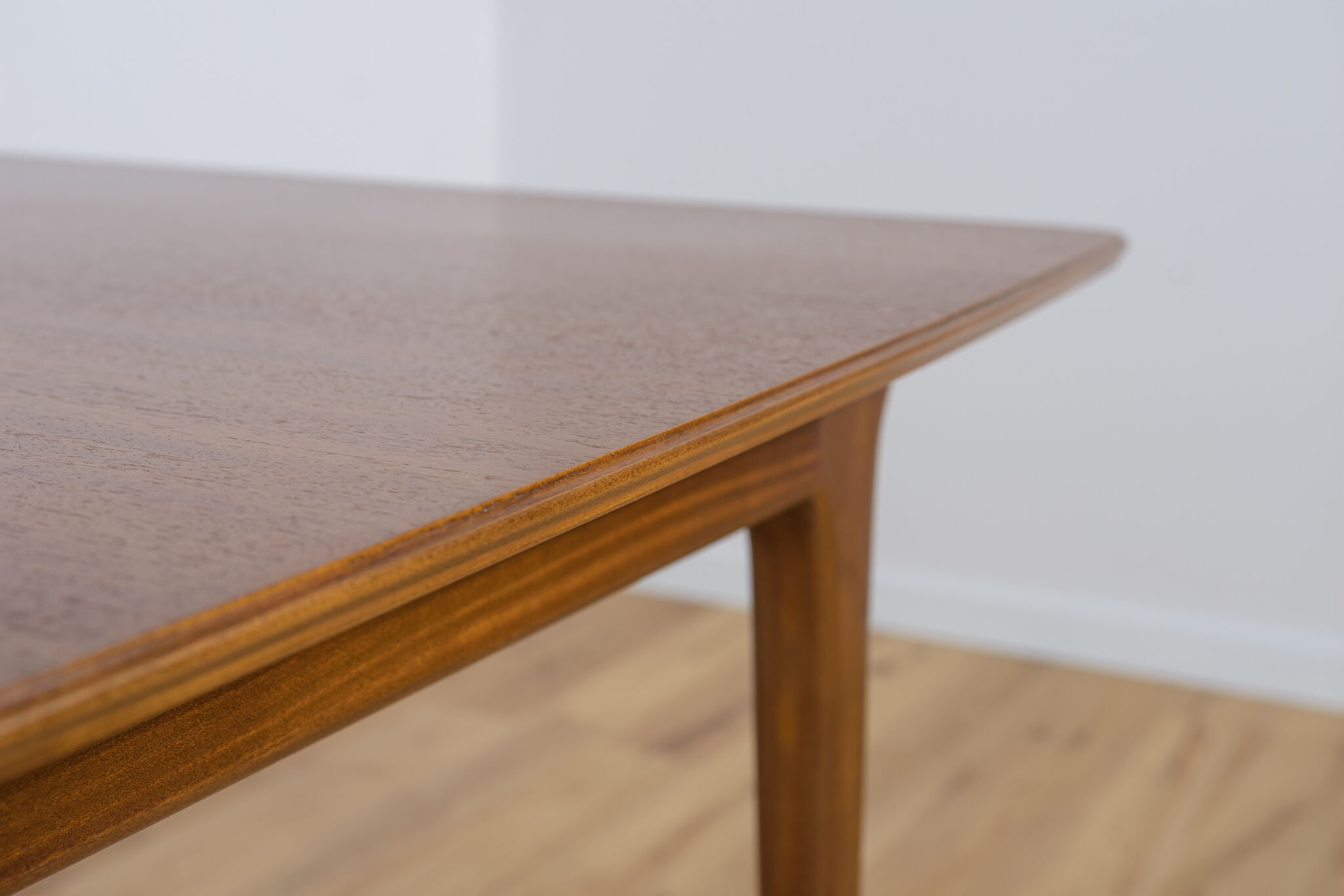 Mid-century teak extendable dining table from Mcintosh, 1960s