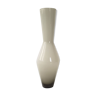 Diabolo in vintage glass vase