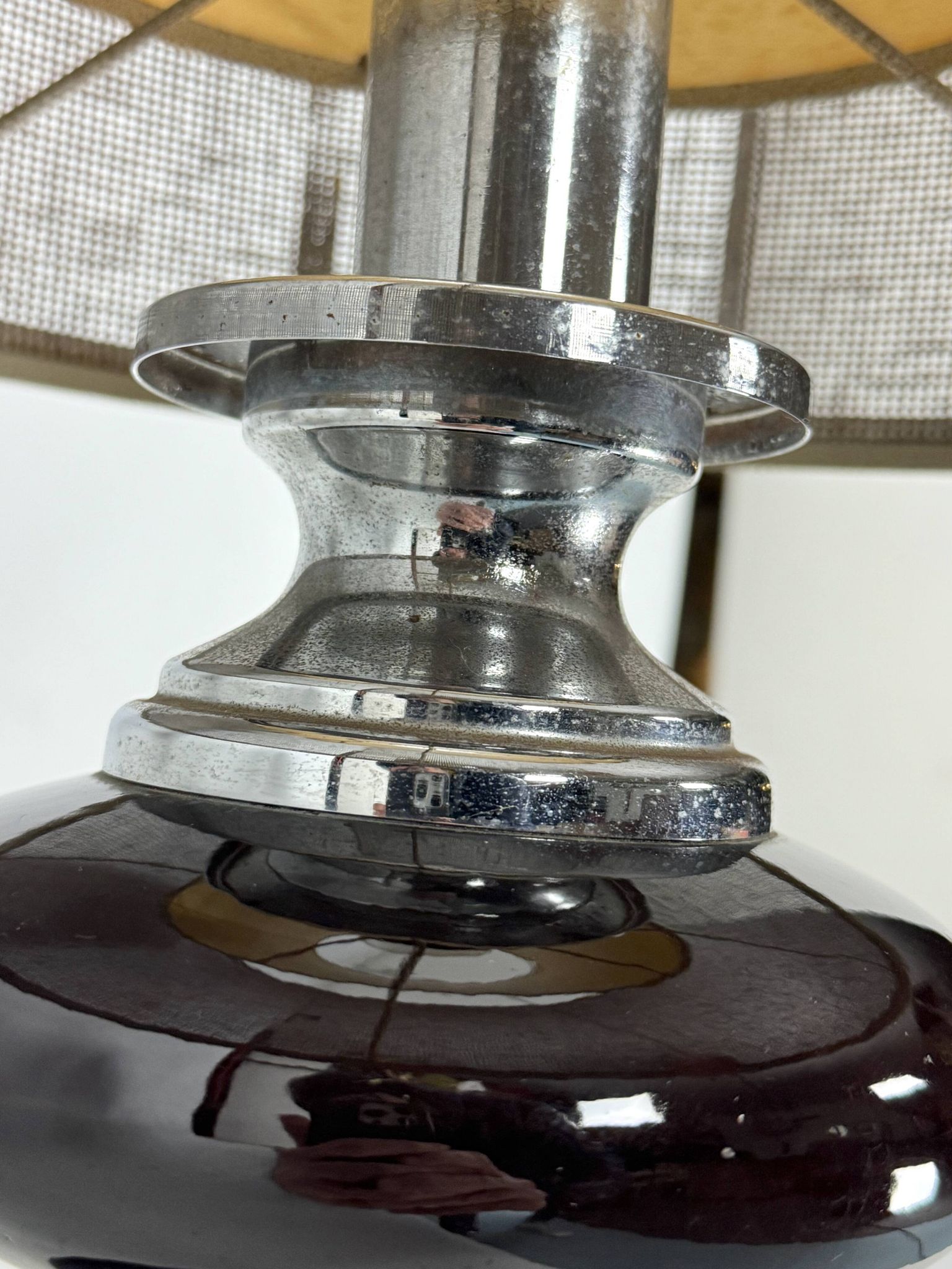 Space age Table lamp in chrome and lacquer. Italy 1970s