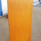 Armoire vintage