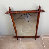 Miroir ancien en bois tourné