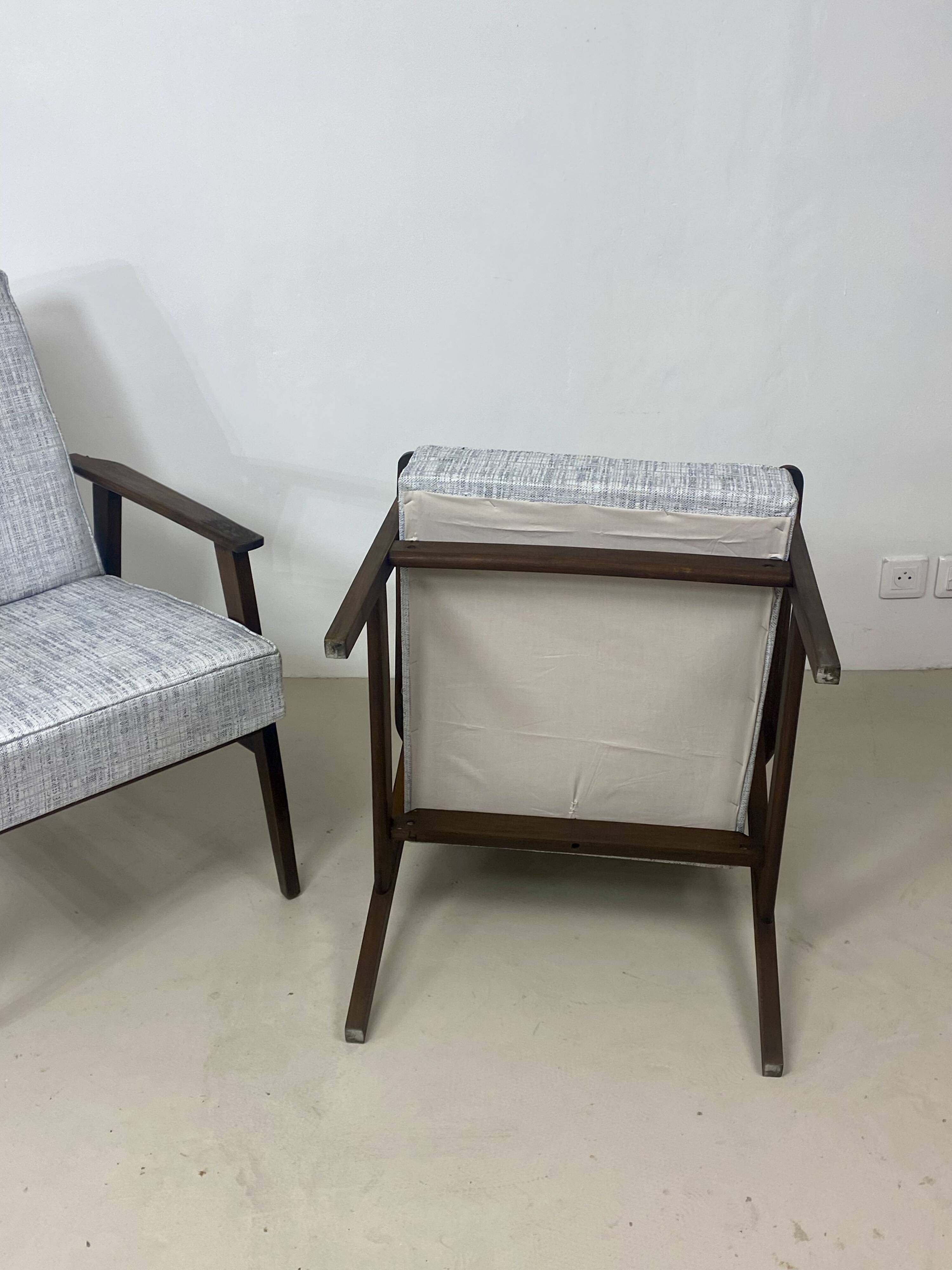 Pair of Henryk Lis 300-190 armchairs, 1970s, heathered grey-blue fabric. Ref: