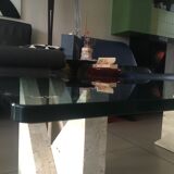 Table basse design en travertin et verre
