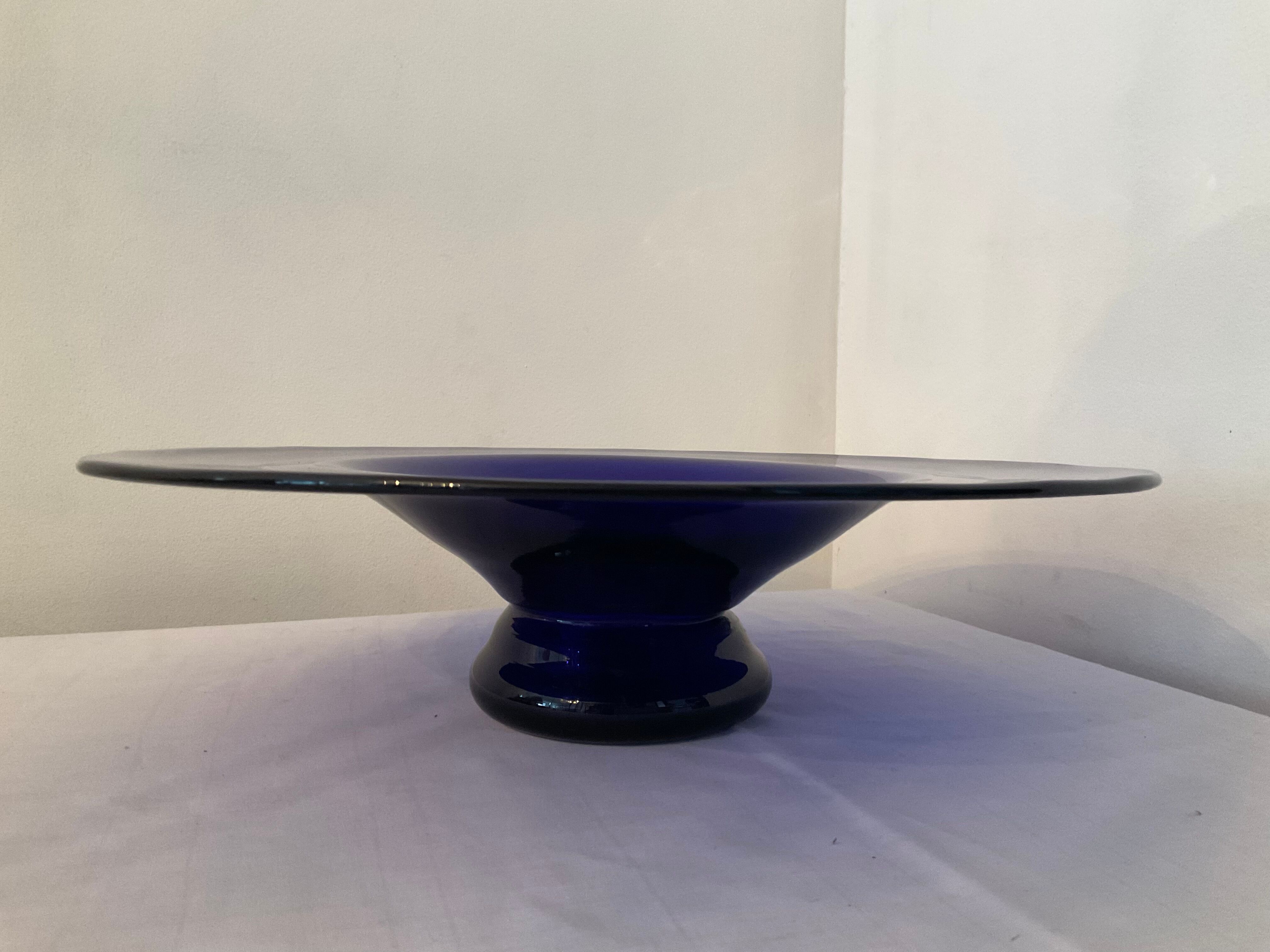 Empty pocket vintage cut in blue glass paste