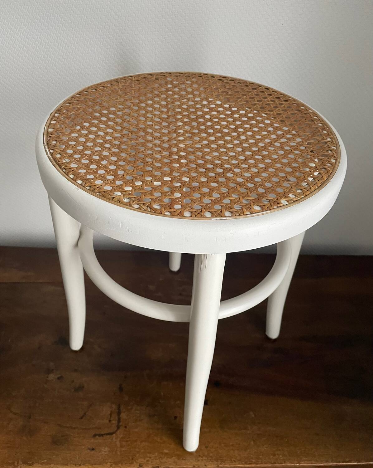 Tabouret canné